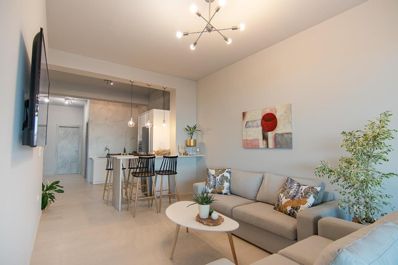 Georgianna'S Suite With Private Pool , 'Blank Suite' Charokopio Екстер'єр фото