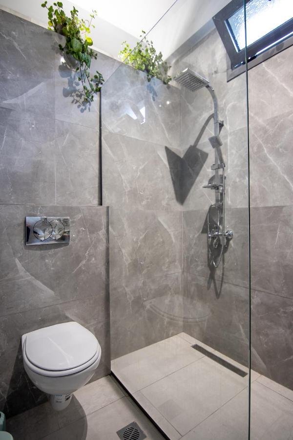 Georgianna'S Suite With Private Pool , 'Blank Suite' Charokopio Екстер'єр фото